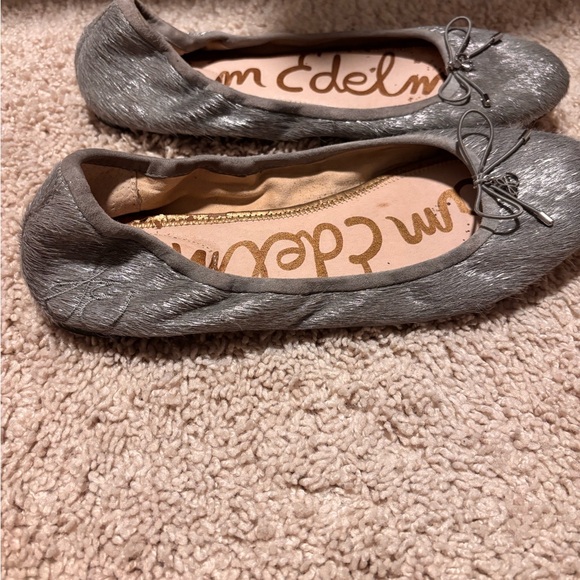 SAM EDELMAN Gray/ Silver Ballet Flats - Picture 2 of 5